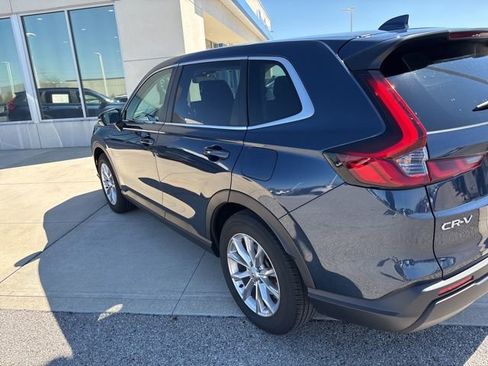 Used 2024 Honda CR-V EX image 5