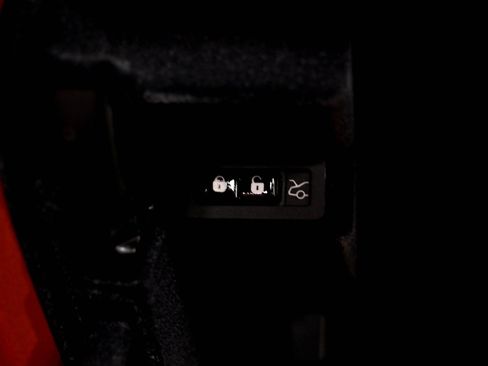 Used 2017 Rolls-Royce Dawn RWD image 72