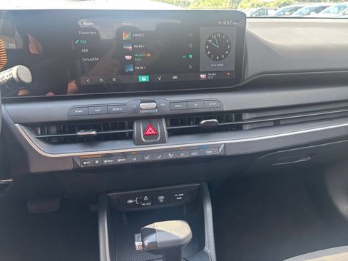 Used 2026 Kia K4 FWD image 16