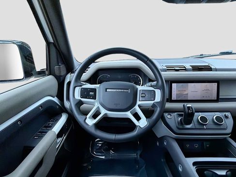 Certified 2023 Land Rover Defender 110 SE AWD/4WD image 11