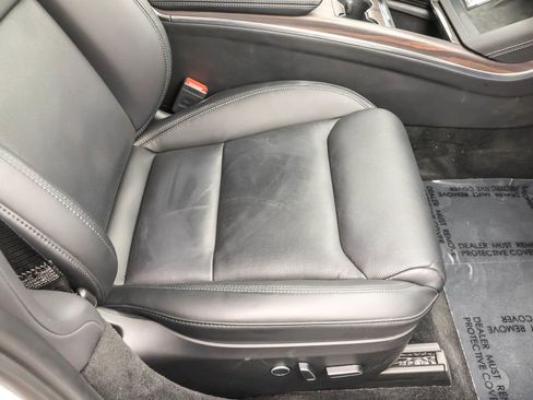 Used 2022 Tesla Model S image 32