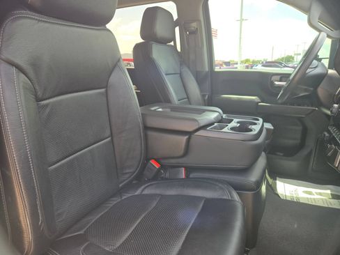 Used 2025 Chevrolet Silverado 2500 Custom w/ Custom Value Package AWD/4WD image 21