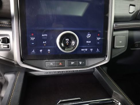 Used 2023 Ford Expedition Platinum AWD/4WD image 58