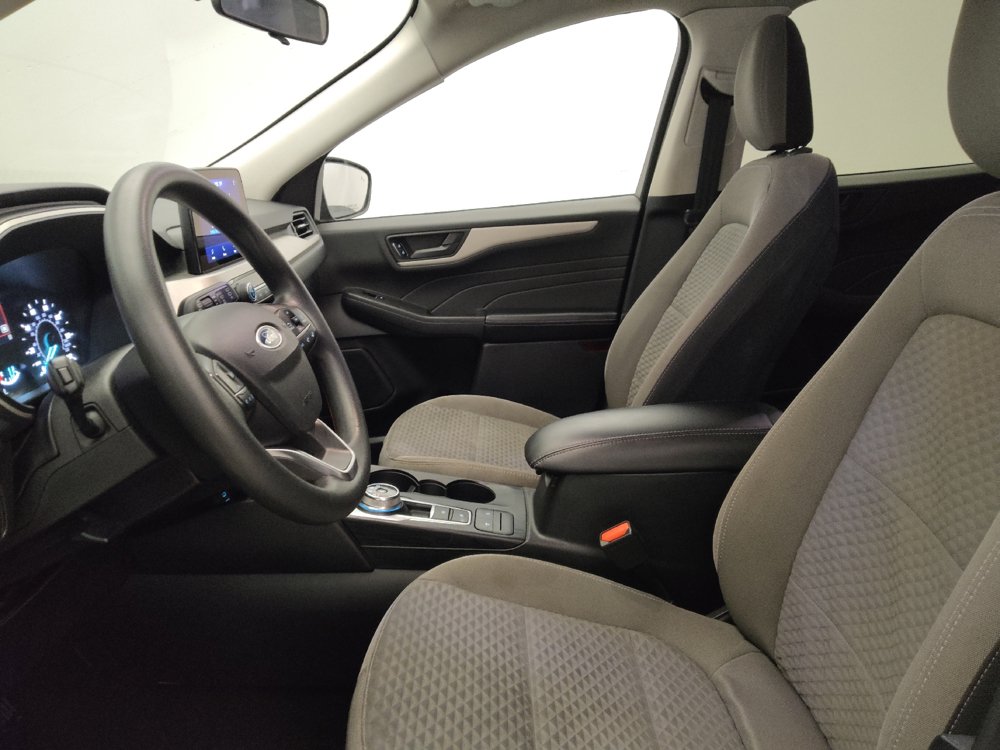 Used 2022 Ford Escape SE FWD image 17