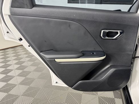 Used 2025 Kia K4 GT-Line FWD image 25