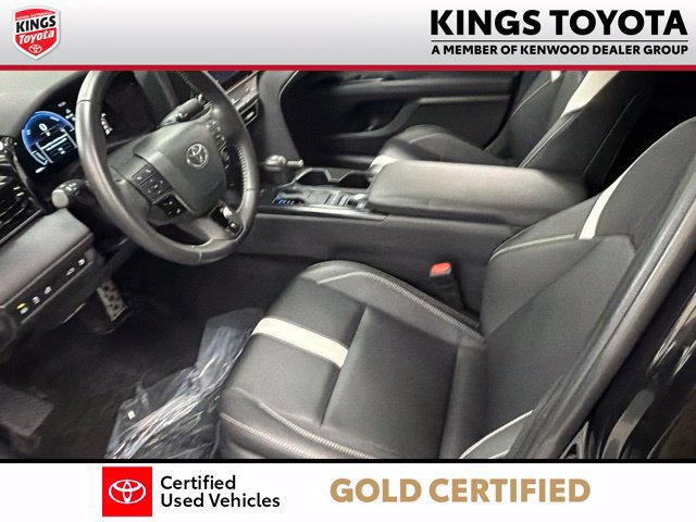 Certified 2025 Toyota Camry SE FWD image 15