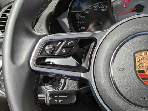 Used 2025 Porsche 718 Cayman S RWD image 34