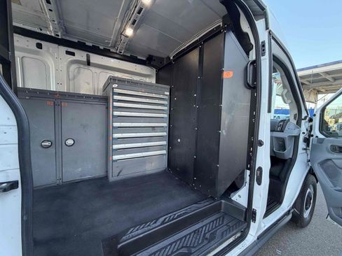 Used 2018 Ford Transit 350 148 Medium Roof RWD image 19