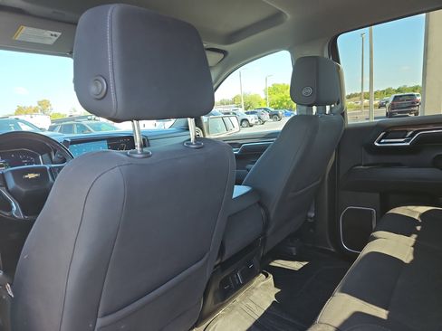 Used 2023 Chevrolet Silverado 1500 LT w/ Protection Package image 10