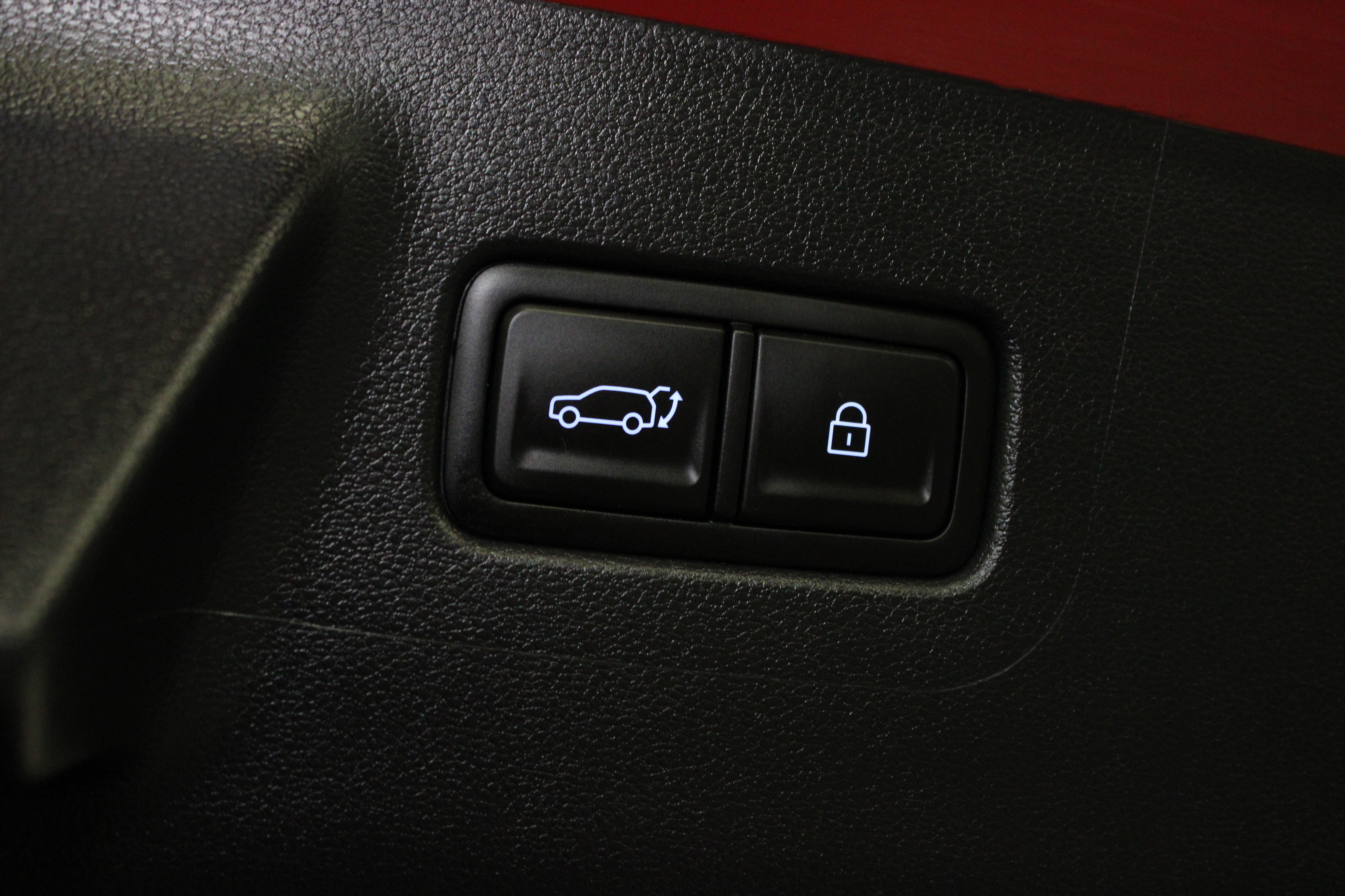 Used 2026 Hyundai Santa Fe SEL FWD image 13