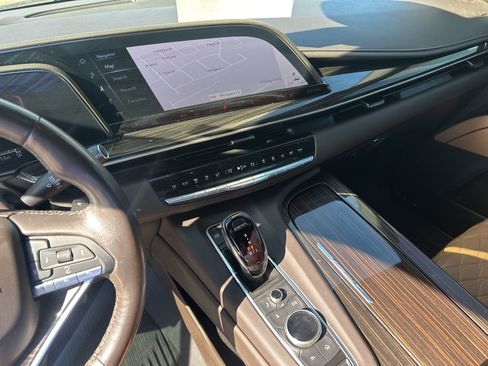 Used 2021 Cadillac Escalade Sport w/ Driver Assist Tech Package image 23