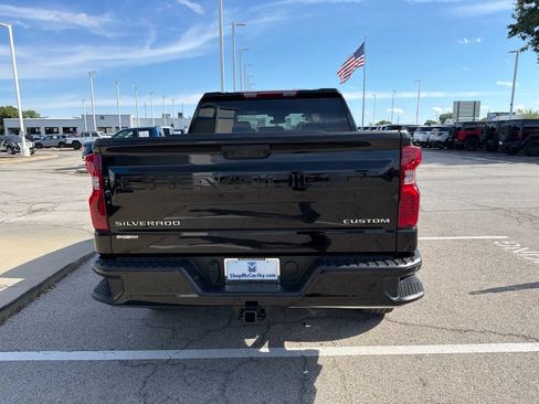Used 2025 Chevrolet Silverado 1500 Custom AWD/4WD image 12