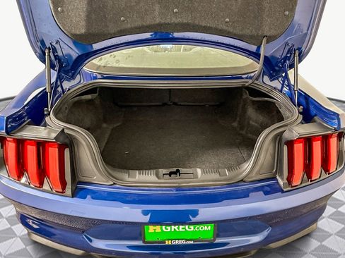 Used 2022 Ford Mustang GT w/ Equipment Group 301A image 33