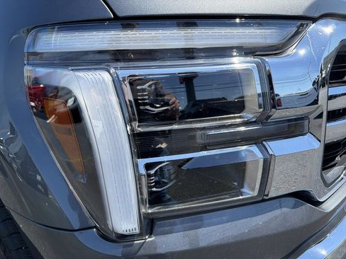 Used 2024 Ford F150 Lariat w/ Tow/Haul Package AWD/4WD image 11