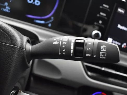 Used 2026 Kia Seltos LX FWD image 26