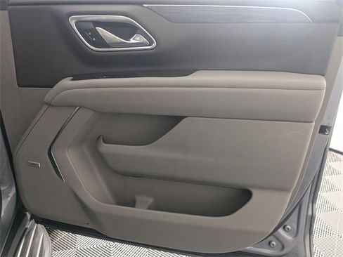 Used 2021 GMC Yukon XL SLT w/ SLT Luxury Plus Package image 35