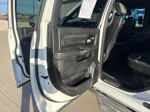 Used 2020 RAM 3500 Limited AWD/4WD image 29