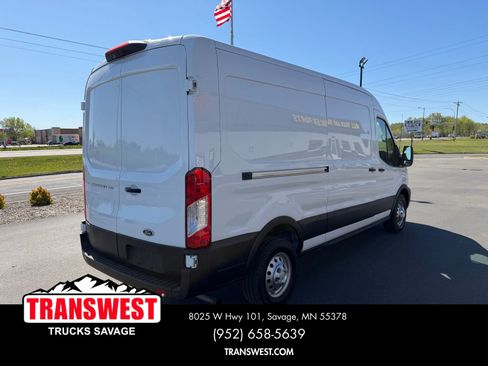 Used 2023 Ford Transit 250 Medium Roof AWD w/ Load Area Protection Package image 5