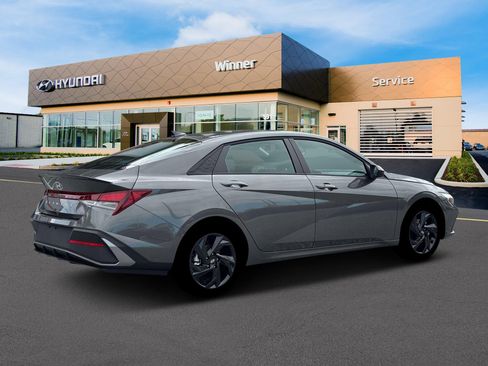 New 2026 Hyundai Elantra Sport FWD image 8