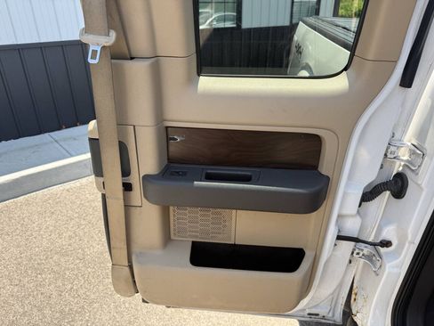 Used 2012 Ford F150 Lariat w/ Off Road Pkg AWD/4WD image 15