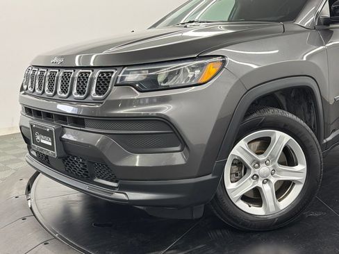 Used 2023 Jeep Compass Sport AWD/4WD image 4