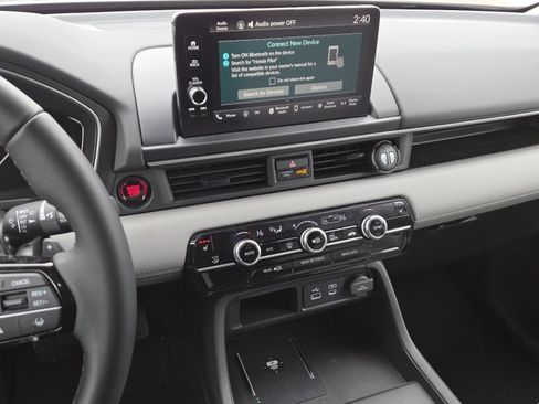 Used 2025 Honda Pilot EX-L image 27