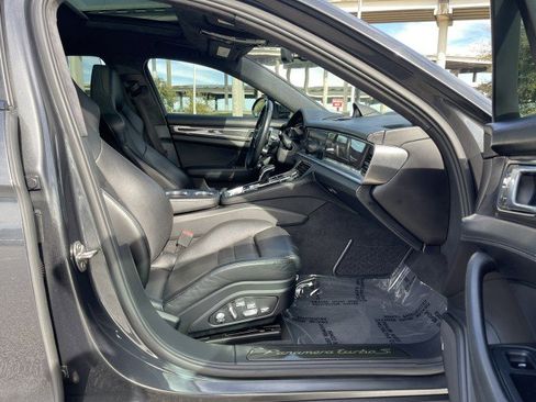 Used 2018 Porsche Panamera Turbo S image 63