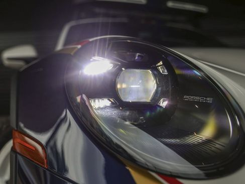 Used 2024 Porsche 911 Dakar image 26