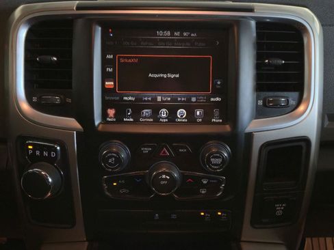 Used 2015 RAM 1500 Lone Star RWD image 18