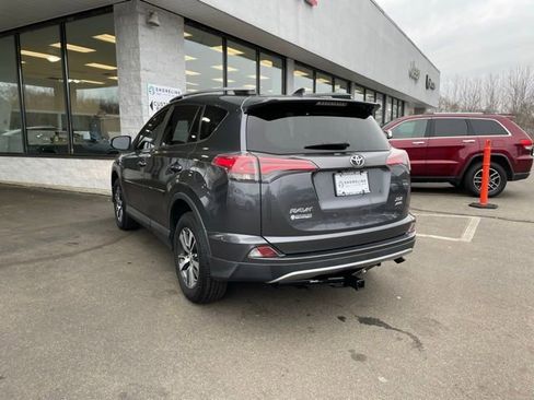 Used 2017 Toyota RAV4 XLE w/ Plus Extra Value Package image 8