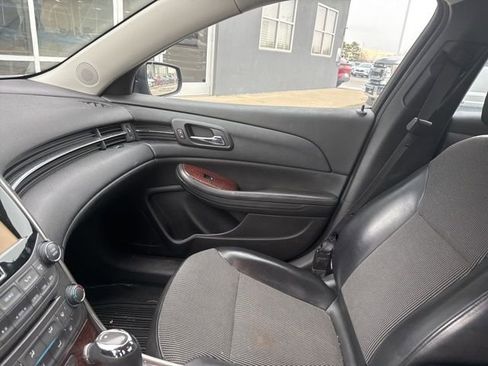 Used 2013 Chevrolet Malibu LT image 15