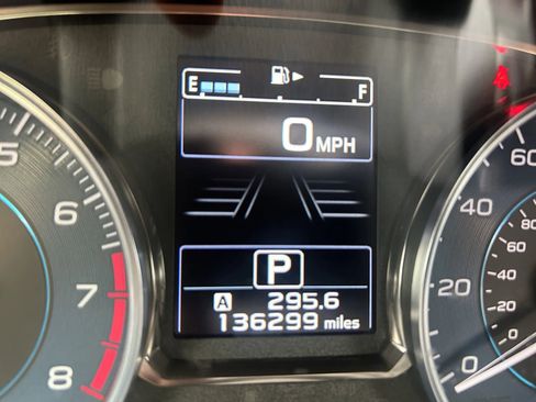 Used 2015 Subaru Crosstrek 2.0i Limited image 19