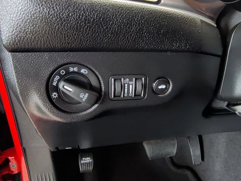 Used 2021 Dodge Challenger R/T Scat Pack RWD image 16