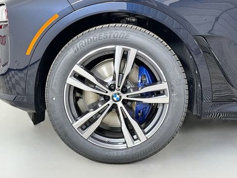 New 2026 BMW X7 xDrive40i w/ M Sport Package image 33