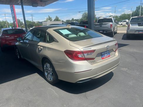 Used 2018 Honda Accord LX image 8