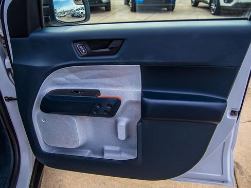 Used 2024 Ford Maverick XLT w/ Equipment Group 300A Standard image 17