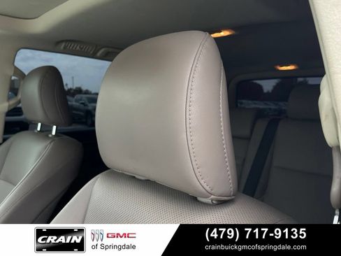 Used 2023 Lexus GX 460 Premium w/ Premium Package AWD/4WD image 22
