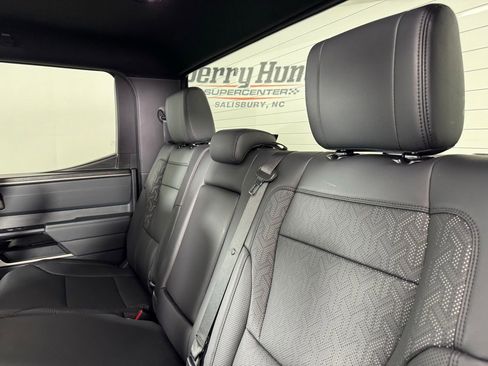 Used 2025 Toyota Tundra Limited image 22