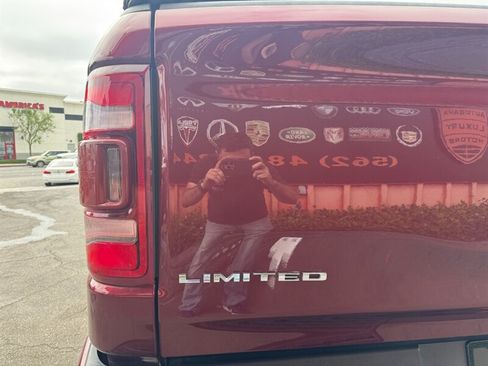 Used 2021 RAM 1500 Limited AWD/4WD image 15