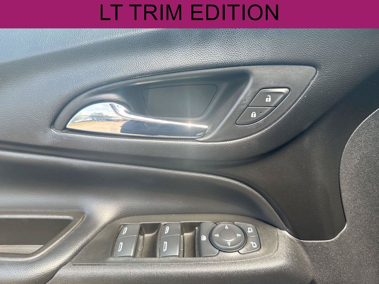 Used 2020 Chevrolet Equinox LT FWD image 5