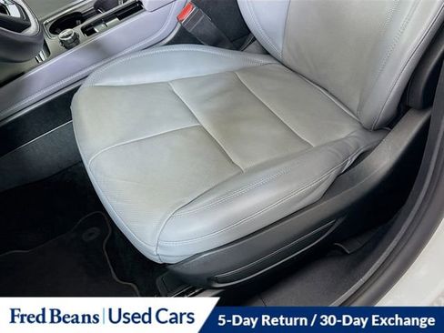 Certified 2022 Lincoln Corsair Reserve w/ Equipment Group 201A image 21