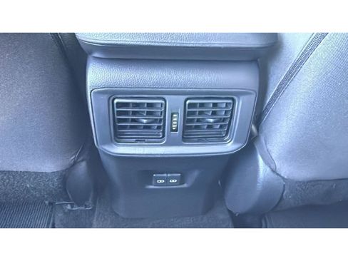 Certified 2024 Toyota RAV4 XLE AWD/4WD image 35