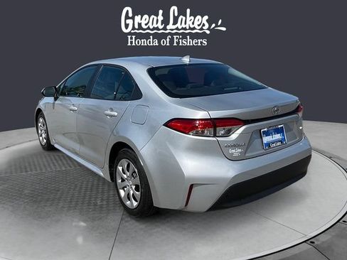 Used 2025 Toyota Corolla LE FWD image 3