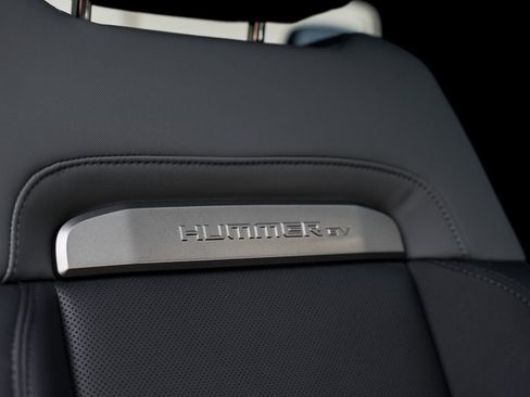 Used 2024 GMC Hummer EV 3X w/ Extreme Off-Road Package image 31