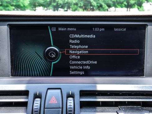 Used 2012 BMW Z4 sDrive35i image 9