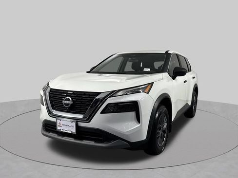 Used 2023 Nissan Rogue S FWD image 1