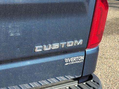 Used 2021 Chevrolet Silverado 1500 Custom image 19