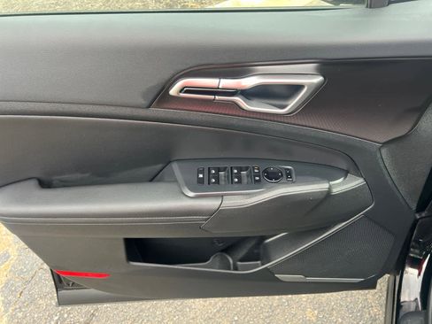 Certified 2026 Kia Sportage EX w/ EX Panorama Roof Package FWD image 20