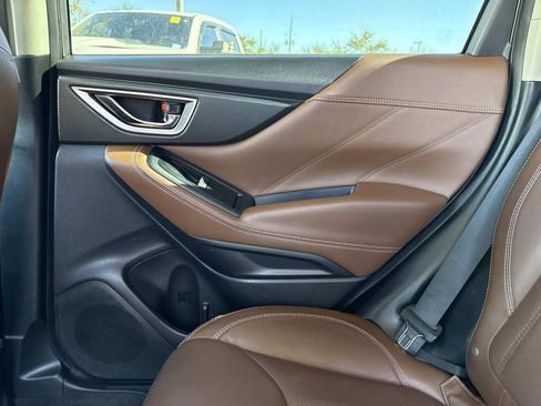 Used 2019 Subaru Forester Touring image 17