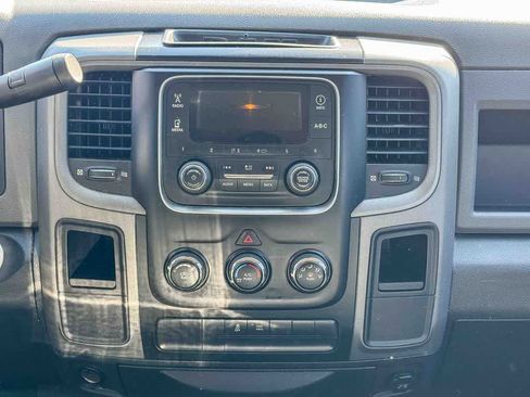 Used 2013 RAM 1500 Express RWD image 11
